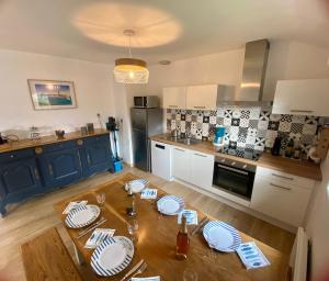 Appartements Appart T4 spacieux & lumineux proche de la mer : photos des chambres