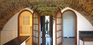 Appartements Charmante Maison de village, Proche Aeroport : photos des chambres