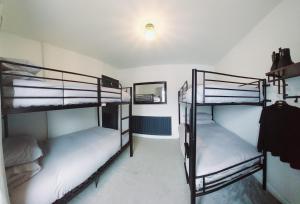 Cardiff city centre house - Sleeps 6