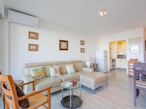 Apartment Les Louvans-1 by Interhome