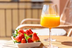 WintowinRentals Dream Apartment next to the beach