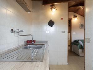 Apartment Mansarda della zia by Interhome