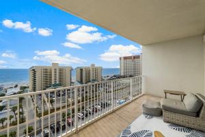 OCEAN VIEW 10th floor condo at the Laketown Wharf 1004