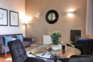 Notting Hill - The One One One! -6-