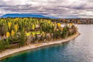 Bay Point Hillside 17d Up - Brenchley Mobile Home Park