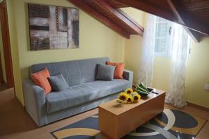 Palmeira House By Sam Houses