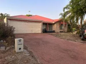 double room share bathroom and kitchen - Pinjarra