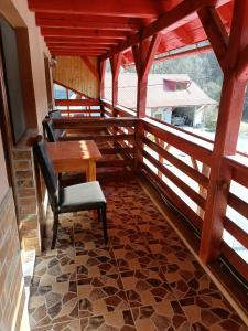 Cabana Daianna si Jessica