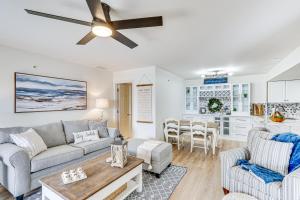 Regatta Bay Condo with Balcony and Water Views!