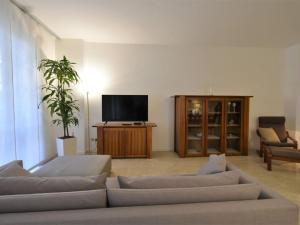 Apartment Bacchiglione Garden View by Interhome