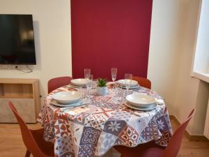 Apartment Pirelli Central Station Apartment by Interhome