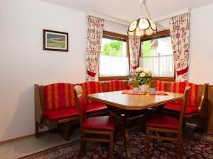 Apartment Aurora Apartment Top II by Interhome