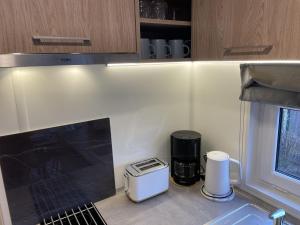 Holiday Home Tiny Haus Auszeit am See by Interhome