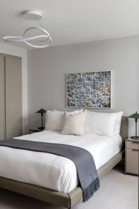 One Bedroom Suite Accessible room in AKA Marylebone