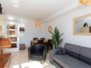 Apartment Tramontana-2 by Interhome