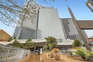 Corner Suite at Vdara Hotel and Spa