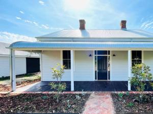 Beechworth Breakaway for TWO