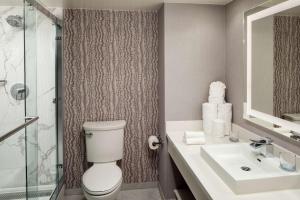 Whitney Peak Hotel Reno, Tapestry Collection by Hilton