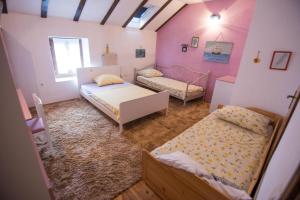 Holiday house with a parking space Kraj, Pasman - 22391