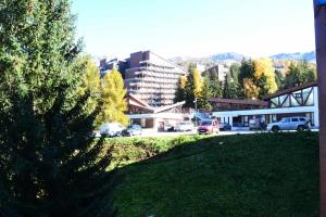 Résidence Miravidi - Studio 4 personnes, proche des pistes et des commerces, au cœur du village du Charvet à Arc 1800 MAE-1959