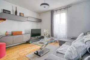 Atlantis - 10mn de Paris - Netflix - ألفورتفيل