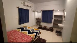 Funk monk Villa hostel PONDICHERRY