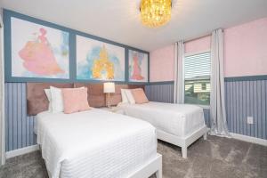 Charming 4Bd w Private Pool @ Storey Lake Resort 2653