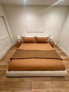 Luxury 1BR Malibu Bungalow on PCH + steps from Beach!