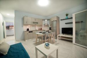 Emeralds-Kalamaki Andriana home