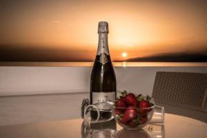 Emeralds-Kalamaki Andriana home