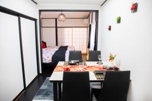 OPEN SALE-Full renovation-stations 4 min-USJ& Namba nearby