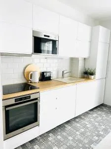 Elizabeth Garden Premium Apartment - Matkó