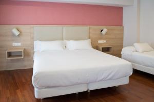 Hotel Parking Miradoiro de Belvís