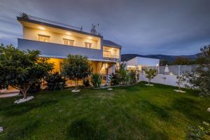 Ferienhaus Elias Nikola