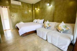 Baan Parinda (Pompom Home)