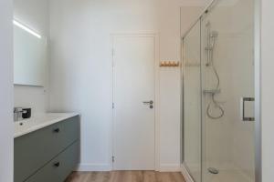 Appartements 1 bedroom apartment in city center with parking : photos des chambres