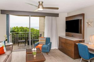 1 Bedroom Condominium, 1 King, Sofa bed, Beachfront Tower room in Marriott Hutchinson Island Beach Resort Golf & Marina