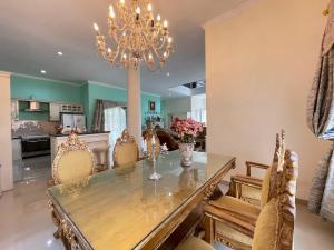 Royal Maharani Bedugul