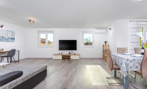 Kvarner bay - Apartments 2 & 4