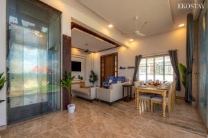 Ekostay Cliffside Villa I Mountain View