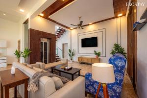 Ekostay Cliffside Villa I Mountain View