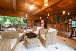 OYO 324 Deedan Pattaya Resort