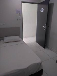 Hotel Rim Global Pj21