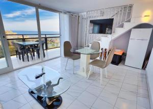 Skol 727 Lovely 2 Bedroom Duplex in Marbella Center