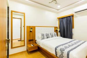 Hotel Village Residency