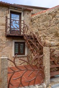 O LAR DE ROMARÍS I - O LAR DE ROMARÍS II