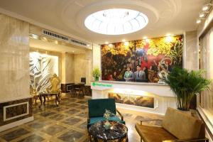 GreenTree Saigon Dong Du Hotel