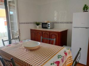 Lodge & Hike Almograve