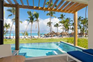 SerenadeSuites - Adults Only Resort