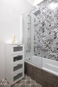 Cozy 3 Bedrooms - Near Sliema Seafront